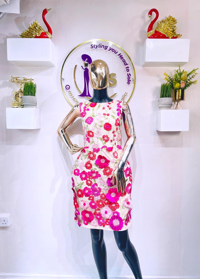 NY&C FLOWERY DRESS 5D SLEEVELESS FLOWERY APPLIQUE LACE DRESS