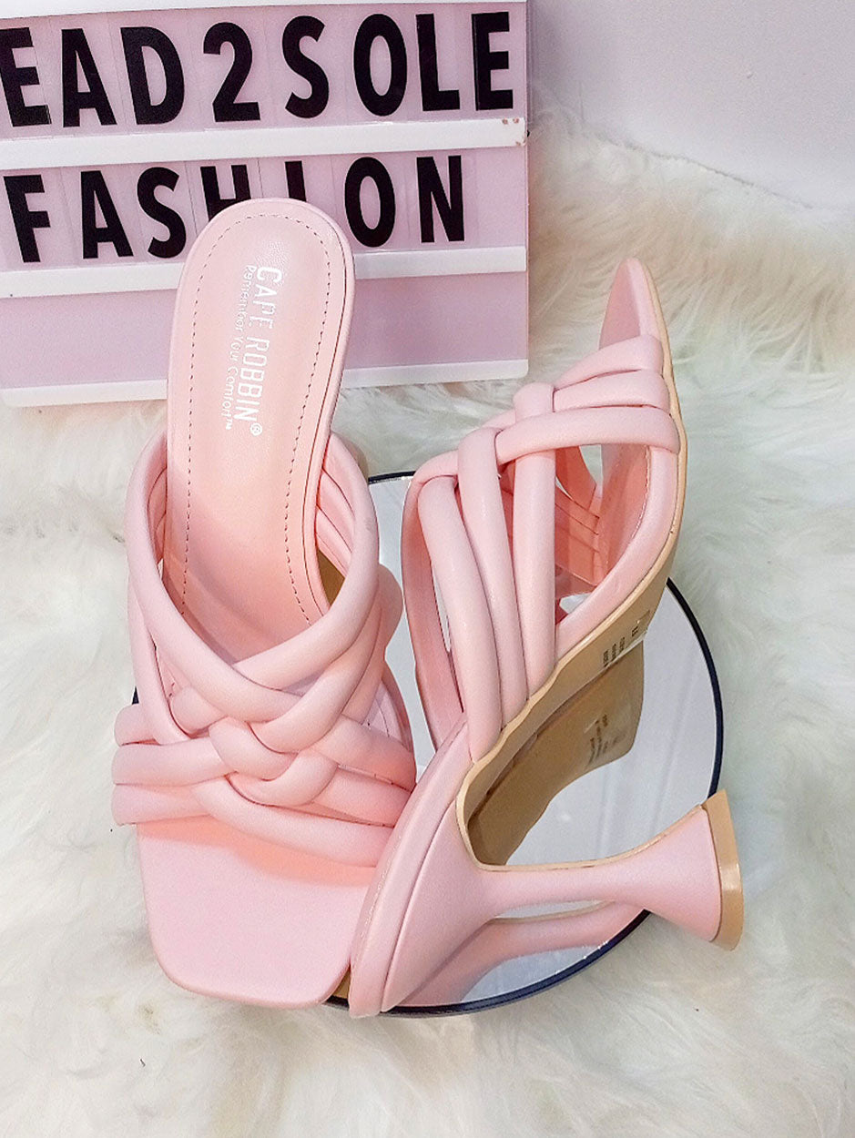 Cape Robbin Plaited Mule in Pink