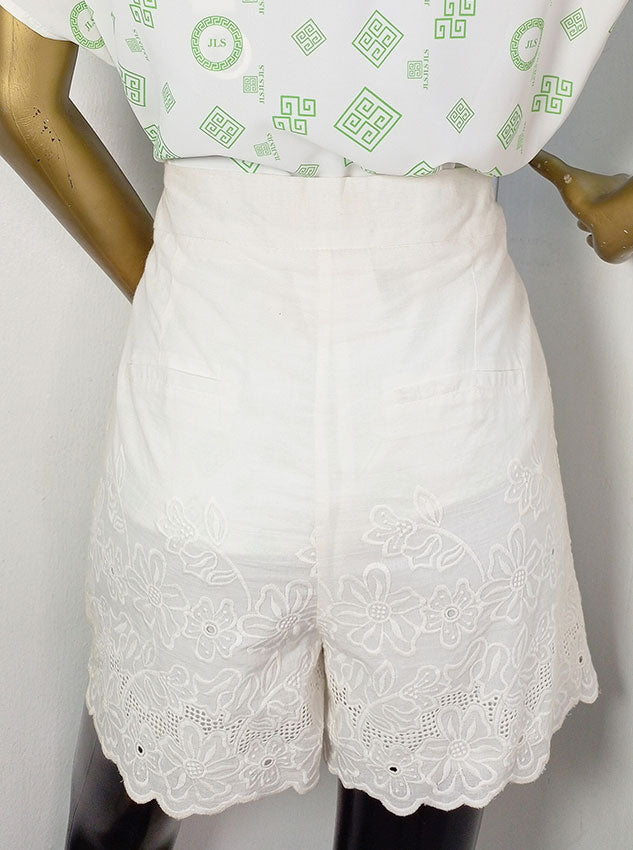 GABRISE SHORT IN WHITE AND MINT GREEN