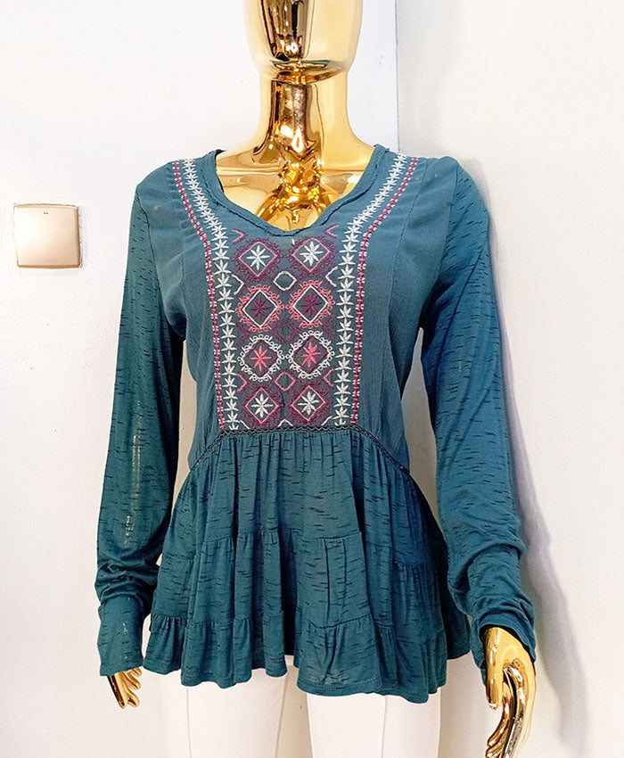 Knox Rose Navy Green Top