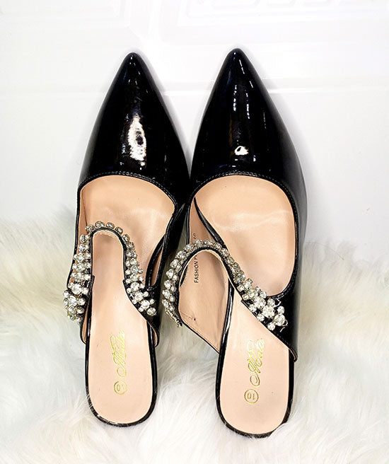 MATA BLACK HALF SHOE WITH STONES FASHION POLICE