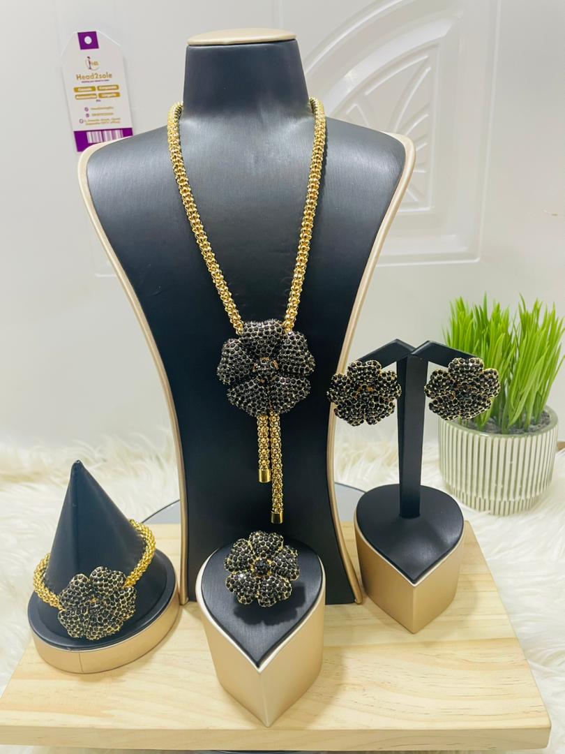 Jewelry set - Black petal set (neck chain, earring, wrist chain & ring)