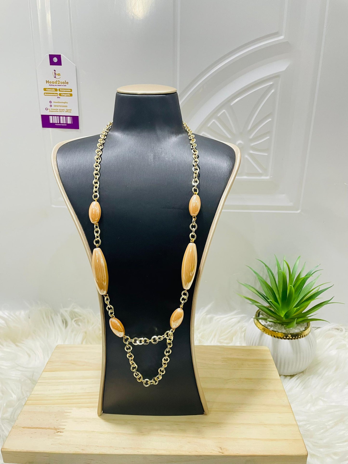 Long Fashion Chain