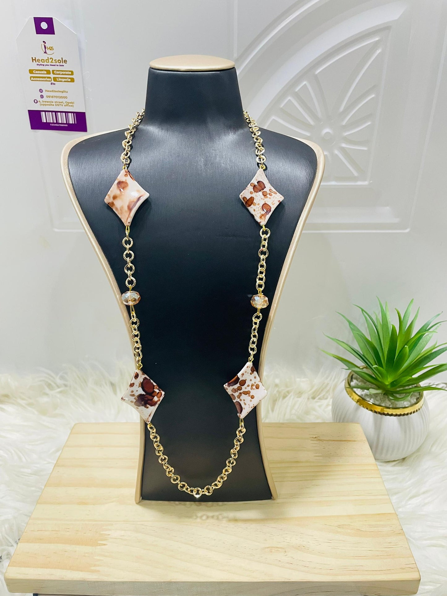 Long Fashion Chain