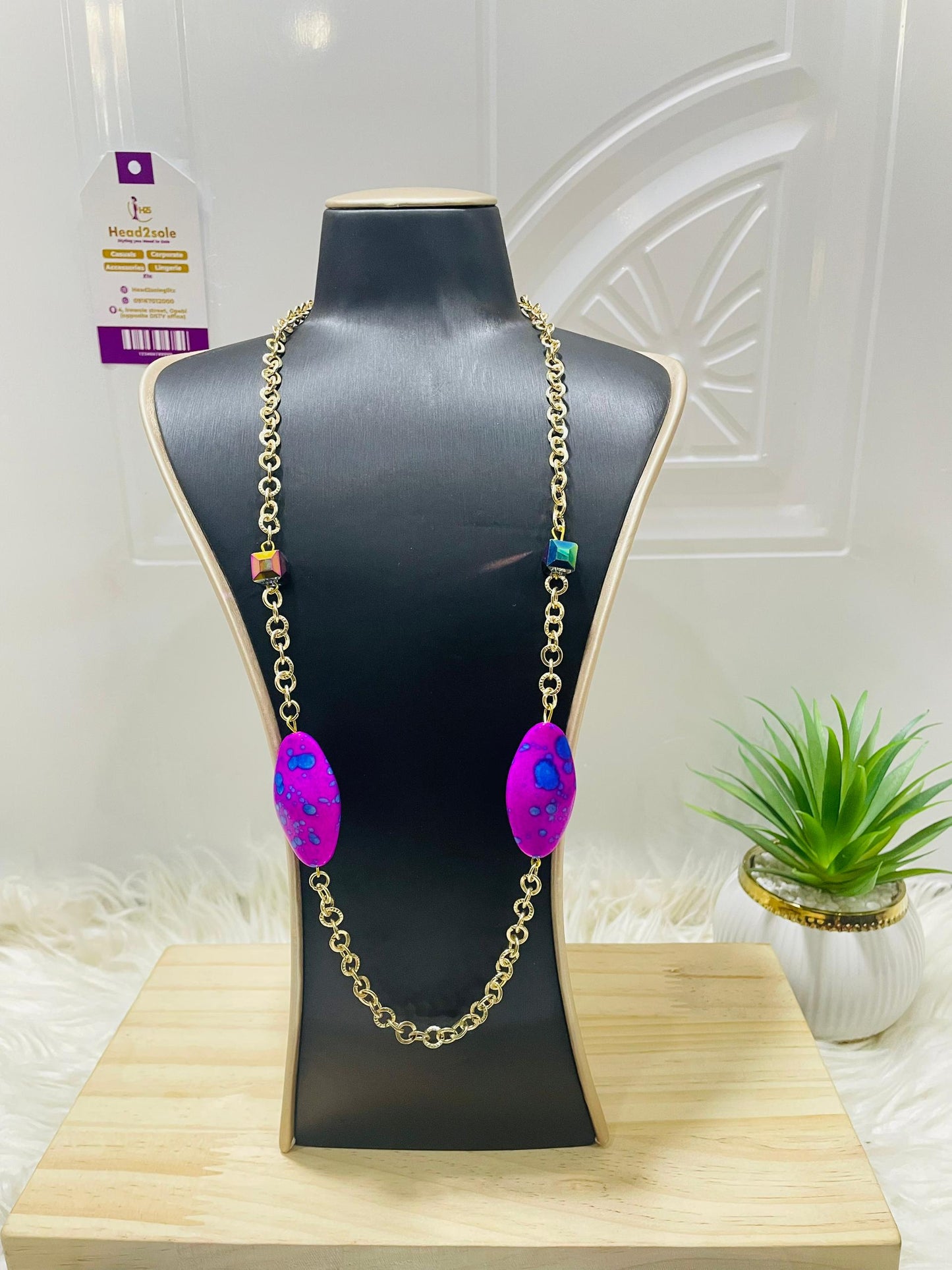 Long Fashion Chain