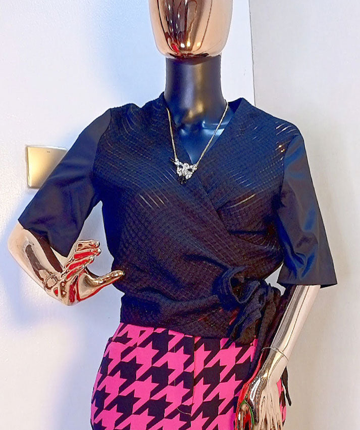 G2000 Woman Black Top