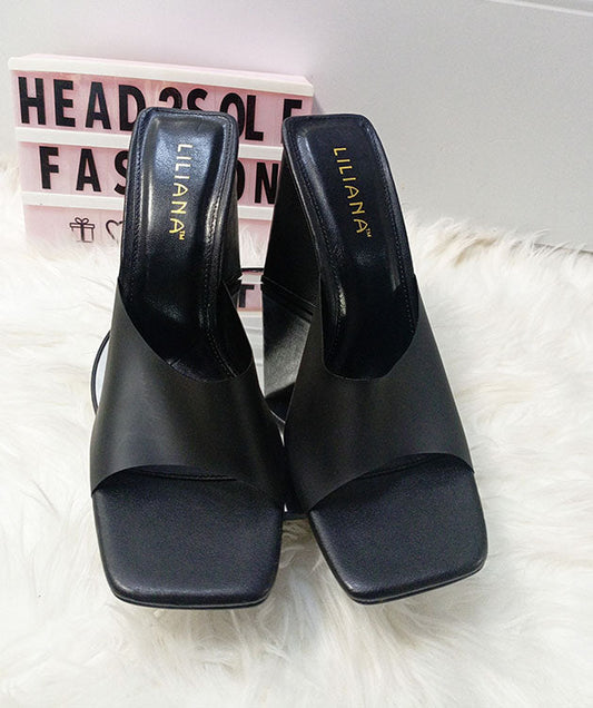 Liliana Black Triangle Block Heel