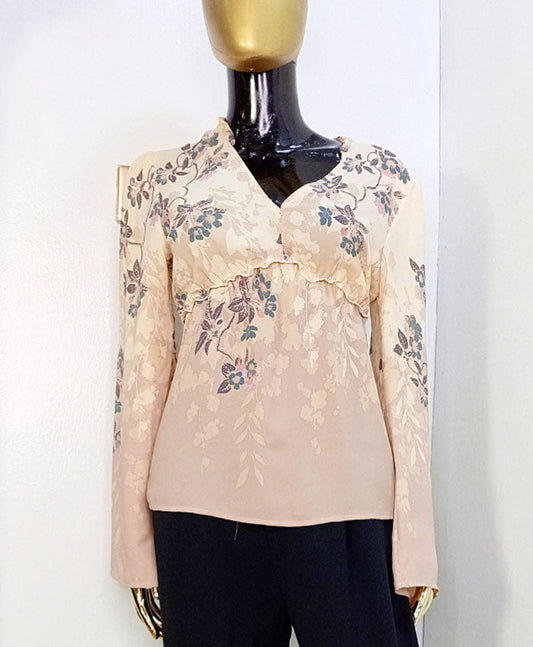 Maurices Cream Flowery Top