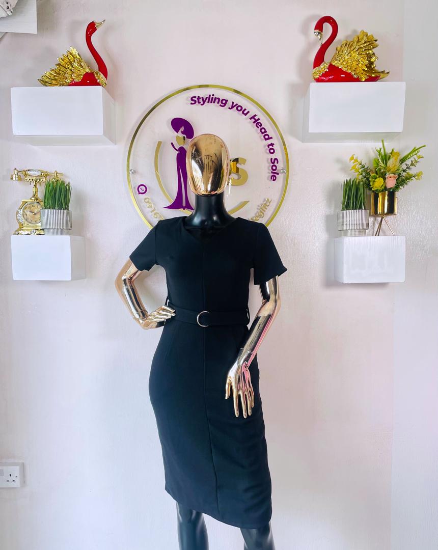 REAL FORM LONDON	BLACK SHORT SLEEVE DRESS WITH BELT