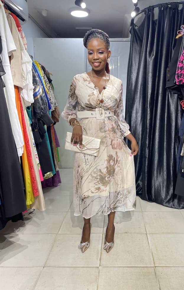 TREND UP Cream and Olive Green Overlap Dress with Belt