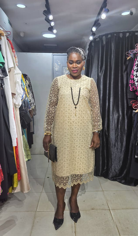 TREND UP Gold Lace Dress with Chain