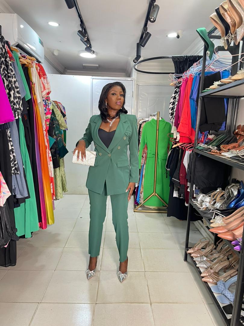 Lara Bella Green Two Piece Pant Suit
