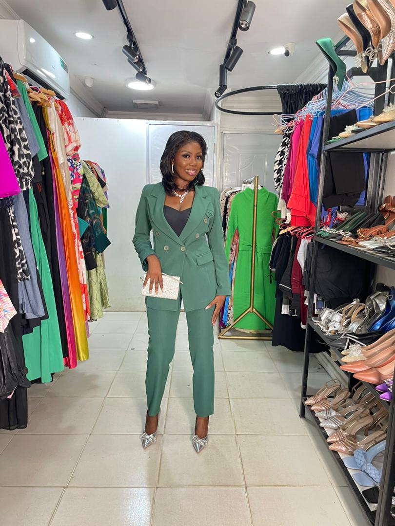 Lara Bella Green Two Piece Pant Suit