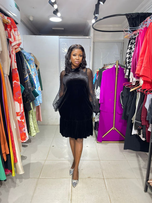 ARIZONA Black Velvet Dress with Beaded Sleeve