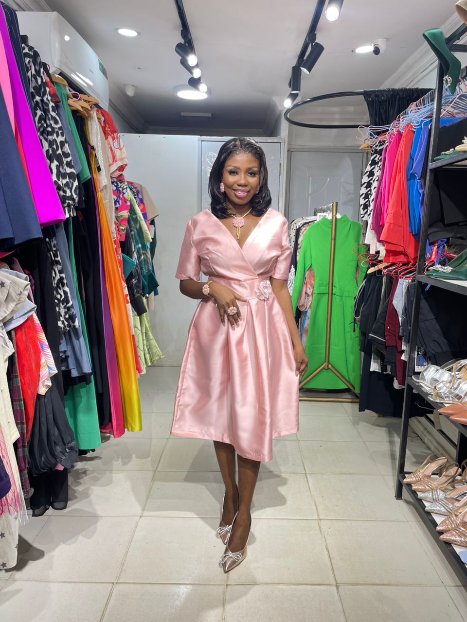CODEMARK Peach Dress with Kissing Pleat with Flowery Brooche