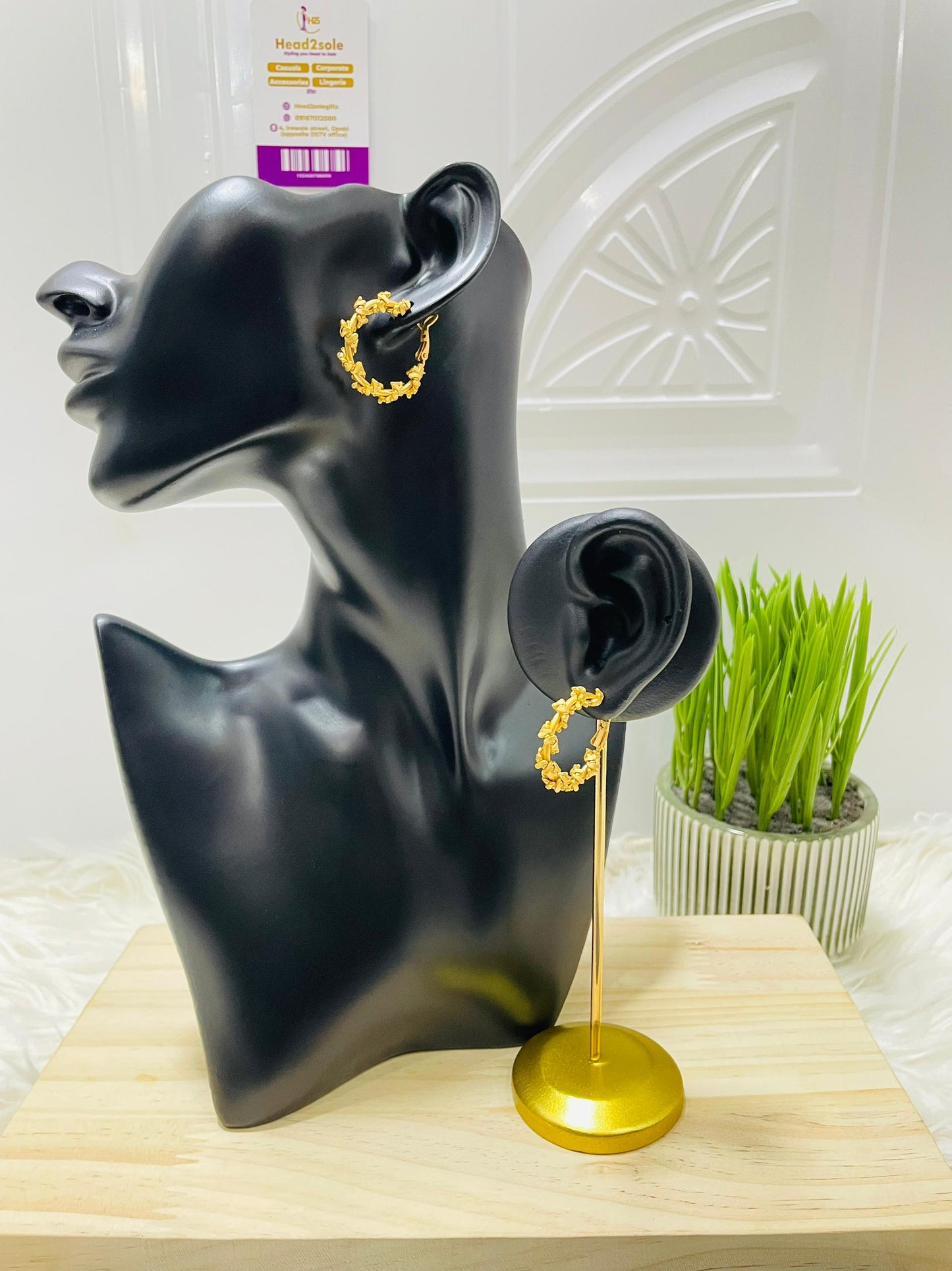Diadem hoop gold tone earrings